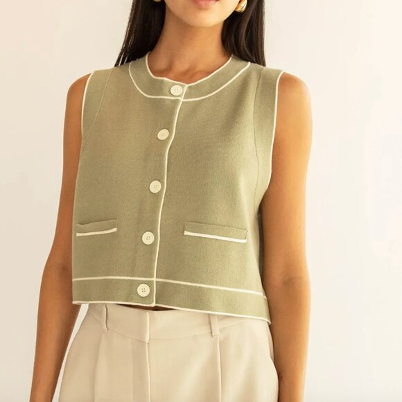 OAK+FORT Button Up Sweater Vest in Tea Cream Size XXS (NWT) - Picture 3 of 5